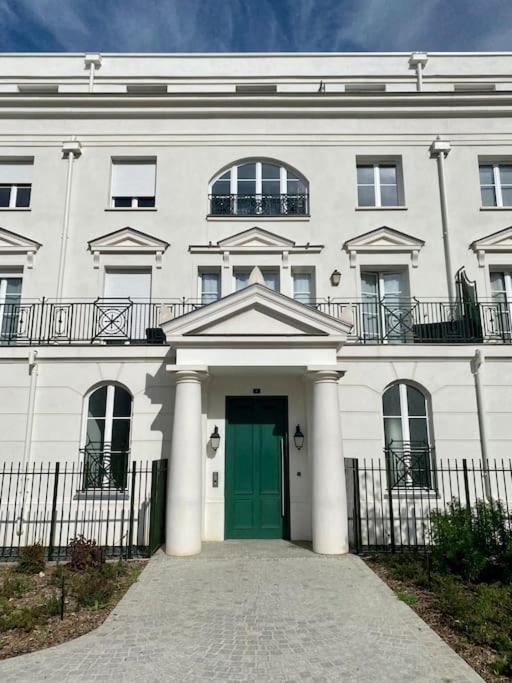 Suite Cartier Near Disneyland Paris Serris Eksteriør billede