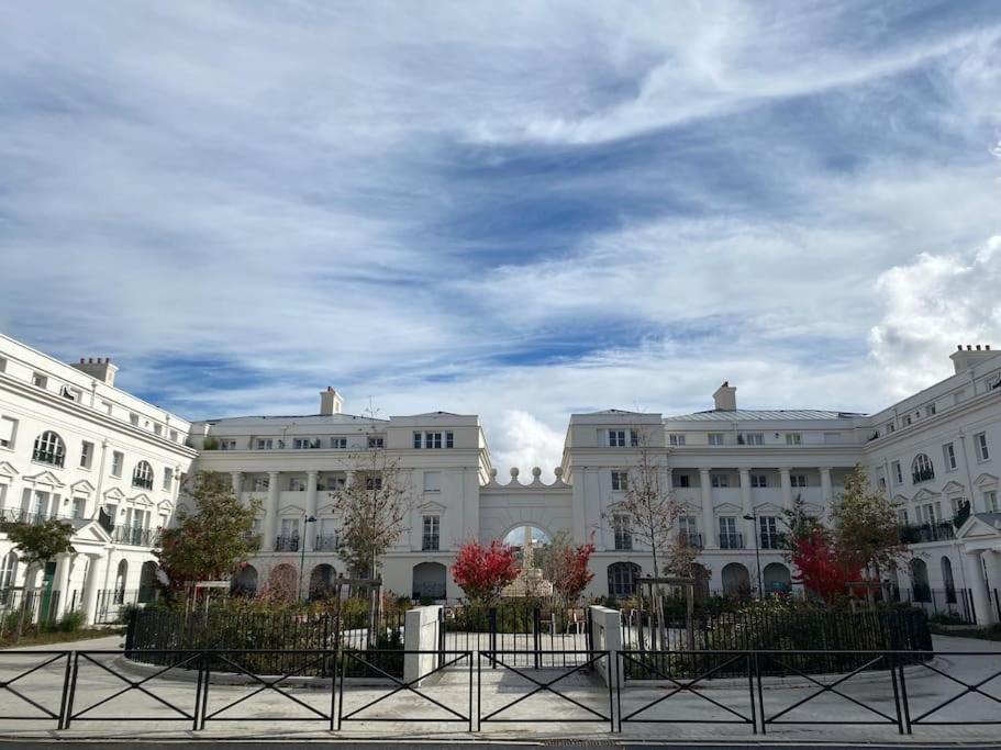 Suite Cartier Near Disneyland Paris Serris Eksteriør billede